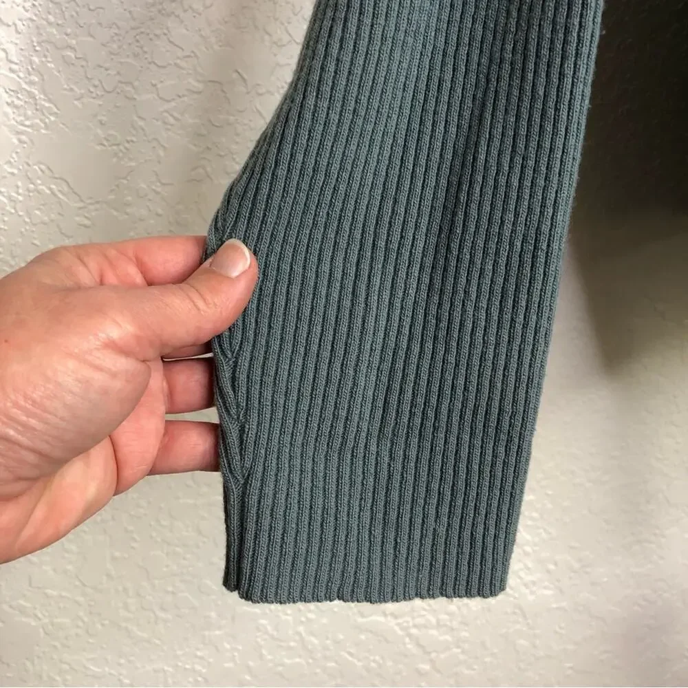 Lafayette 148 New York blue green ribbed wool cashmere blend sweater size Medium
